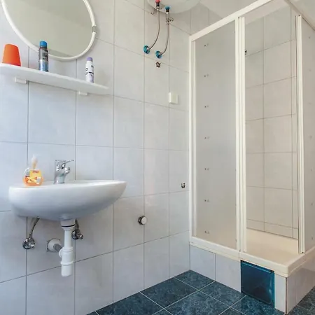 Apartamento Jesenice-sumpetar *i*