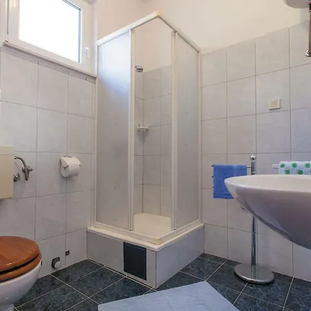 Jesenice-sumpetar *i* Apartamento *